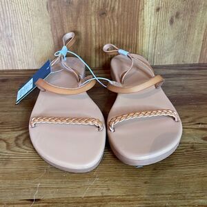 Universal Thread Women’s Strappy Braided Sandals size 8.5